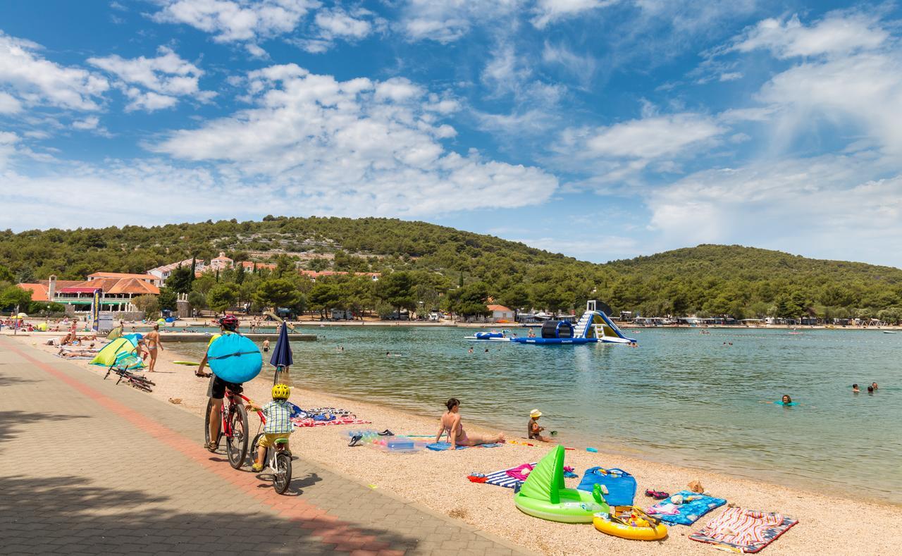 Victoria Mobilehome Jezera Village Holiday Resort Екстер'єр фото