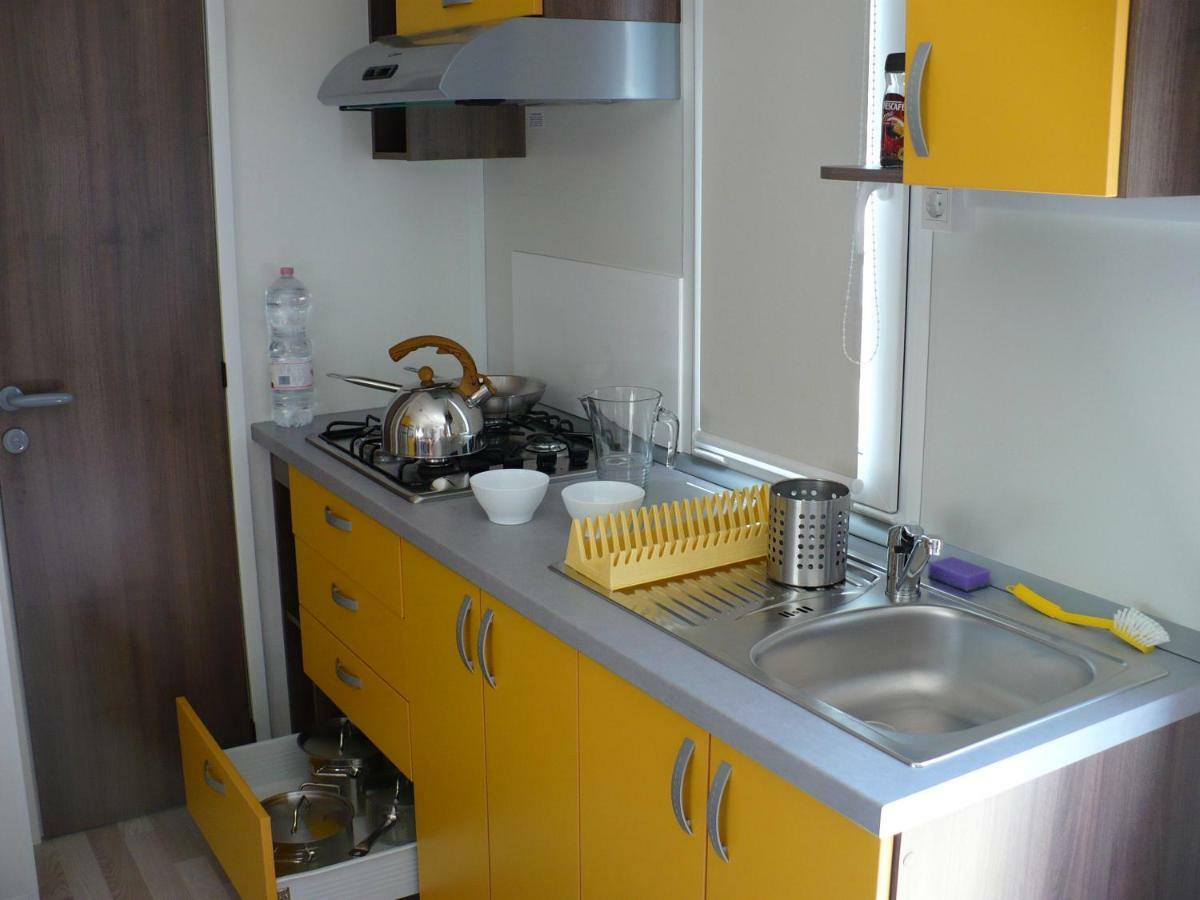 Victoria Mobilehome Jezera Village Holiday Resort Екстер'єр фото